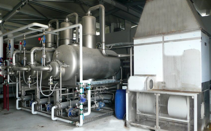 Industrial wastewater valorization and resources recovery